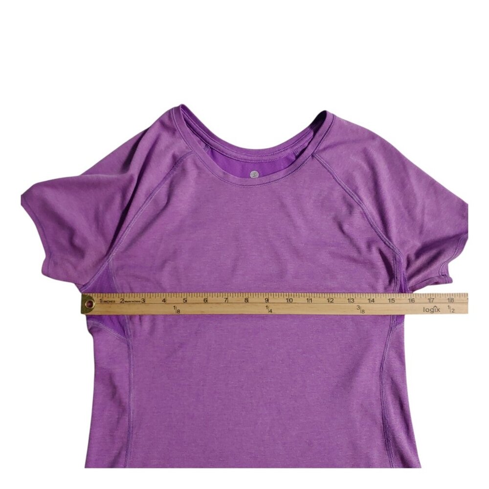 Old Navy Active Top Women’s Size Small Purple Semi Fitted Short Sleeve Shirt - Picture 4 of 7